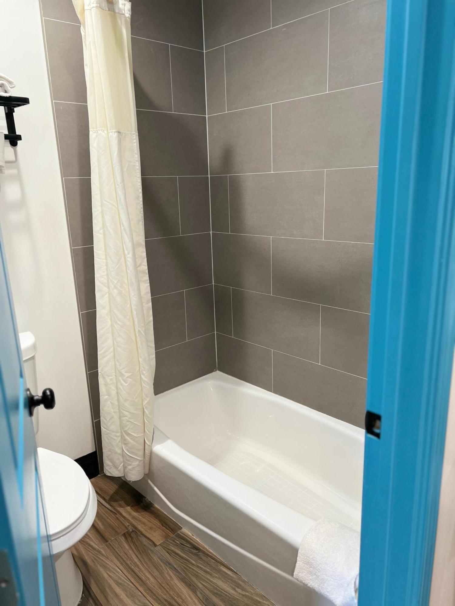 Palm Inn - Newly Renovated Rooms Інґлвуд Екстер'єр фото